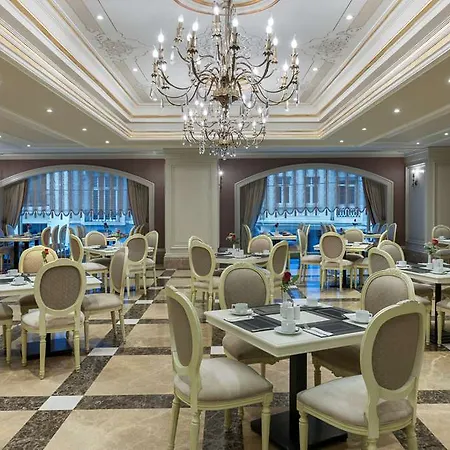 Elite World Taksim 5*