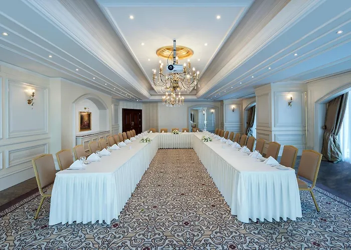 Elite World Taksim Hotel 5*