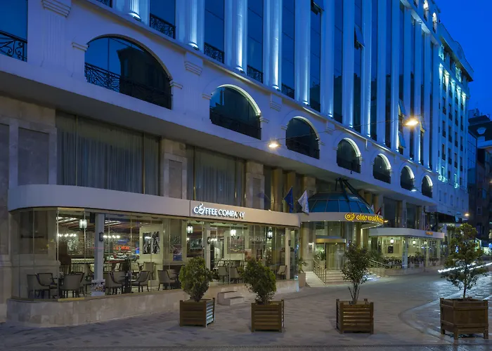 Elite World Taksim Отель