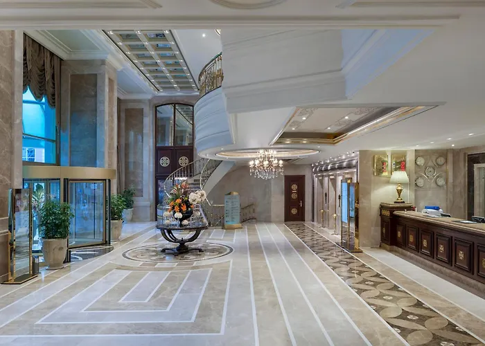 Elite World Taksim 5*