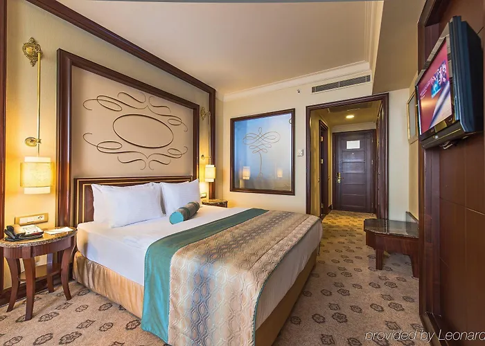 Hotel Elite World Taksim 5*