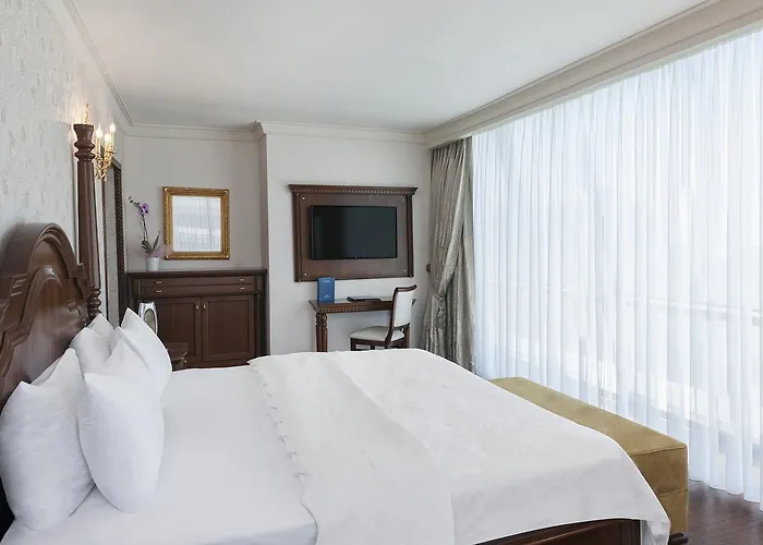 Отель Elite World Taksim Стамбул