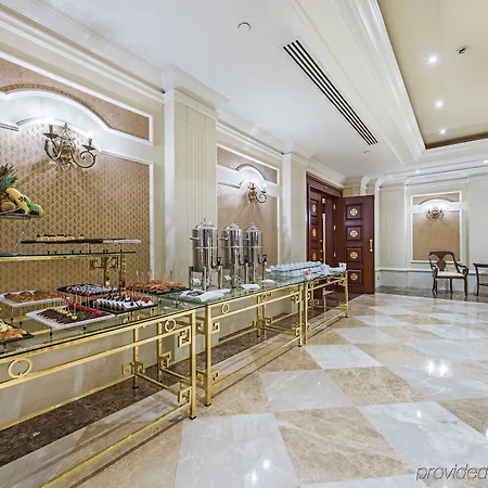 Elite World Taksim 5* Istambul
